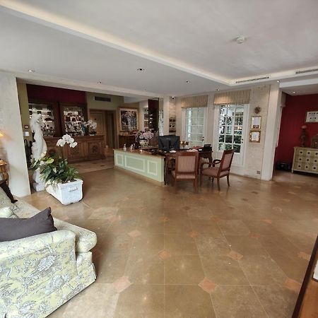 Le Relais Medicis Hotel ปารีส ภายนอก รูปภาพ
