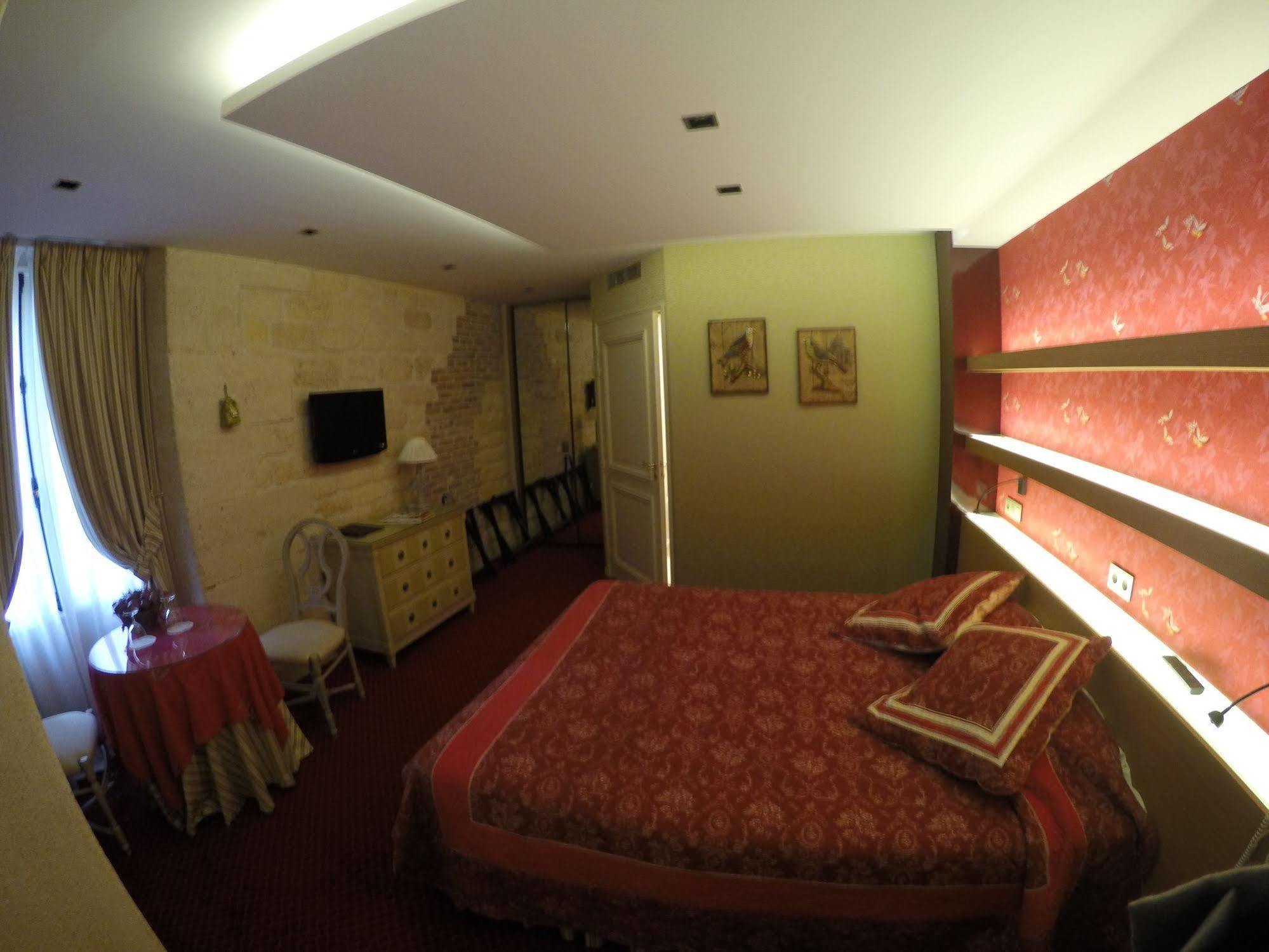 Le Relais Medicis Hotel ปารีส ภายนอก รูปภาพ